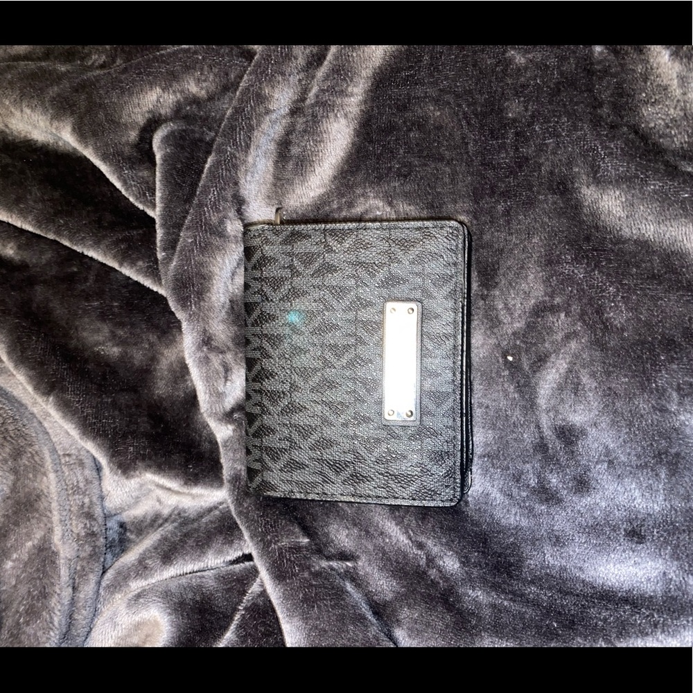 Michael Kors Small Wallet